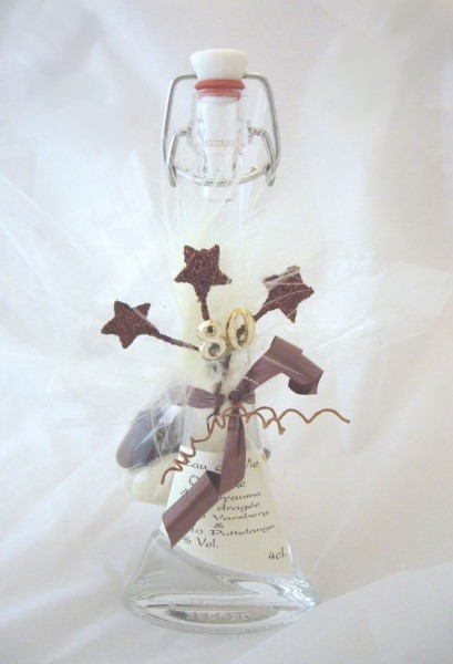 ../Images/bouteille 80ans anniversaire 9 6 13.jpg